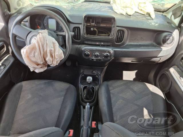 2017 FIAT MOBI 