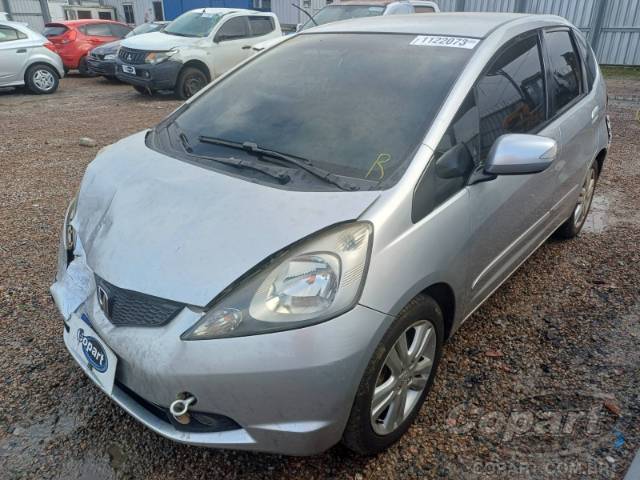 2010 HONDA FIT 