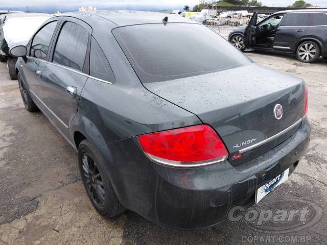 2010 FIAT LINEA 