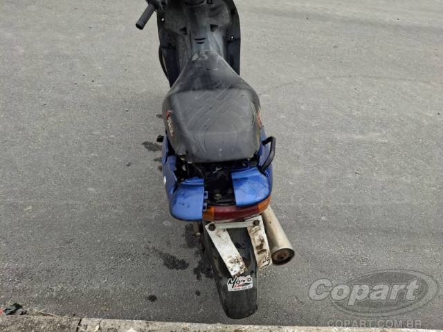 2002 HONDA C 100 