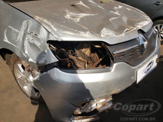 2015 RENAULT SANDERO 