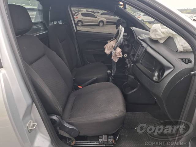 2024 FIAT STRADA 