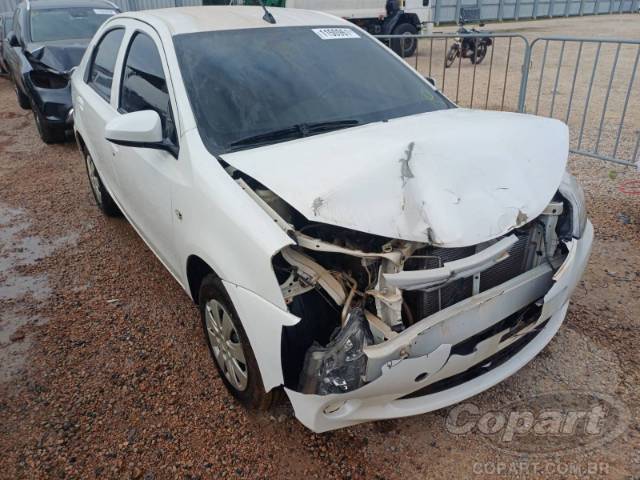 2017 TOYOTA ETIOS SEDA 