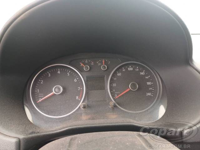 2015 VOLKSWAGEN SAVEIRO 