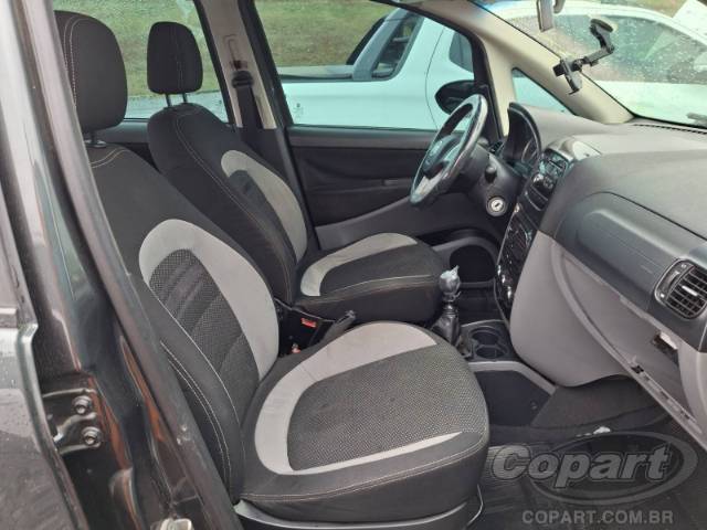2015 FIAT IDEA 