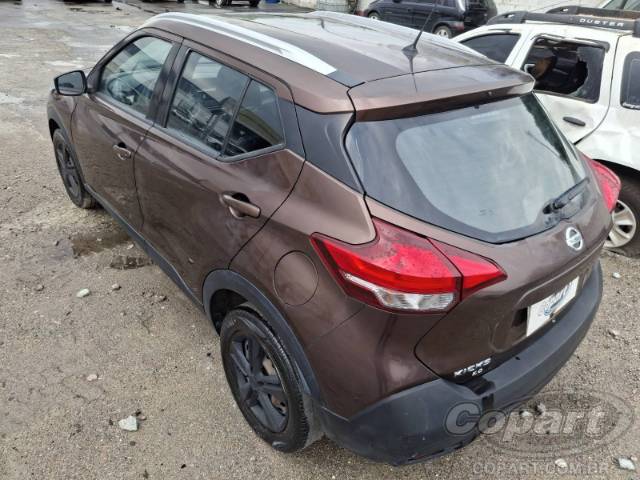 2019 NISSAN KICKS 