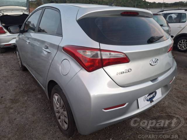 2017 HYUNDAI HB20 