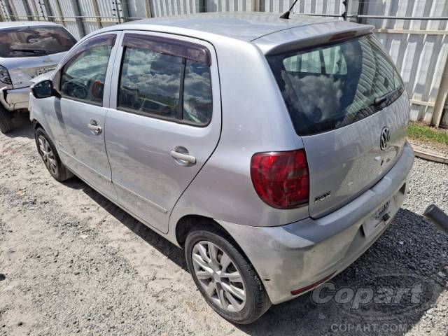 2011 VOLKSWAGEN FOX 