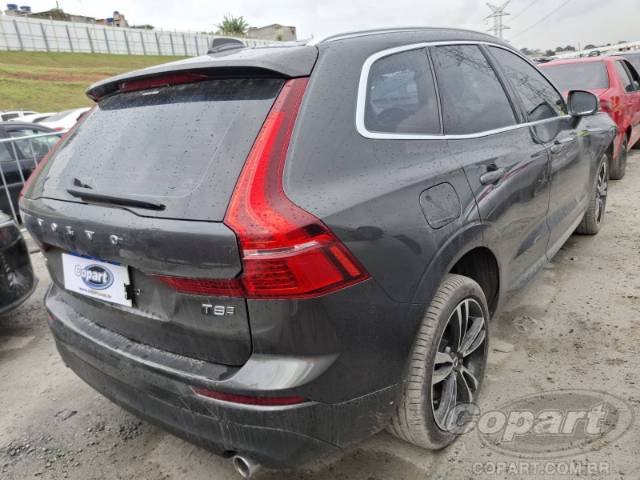 2020 VOLVO XC60 