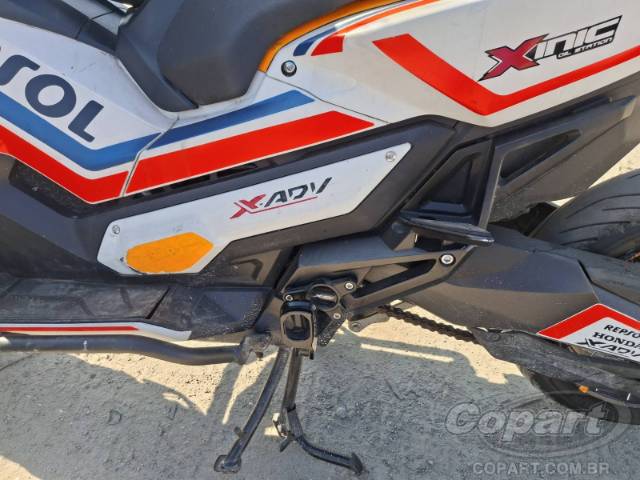 2019 HONDA X-ADV 