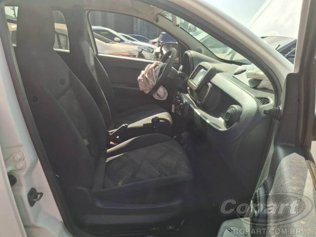 2020 FIAT MOBI 