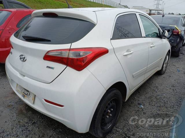 2014 HYUNDAI HB20 