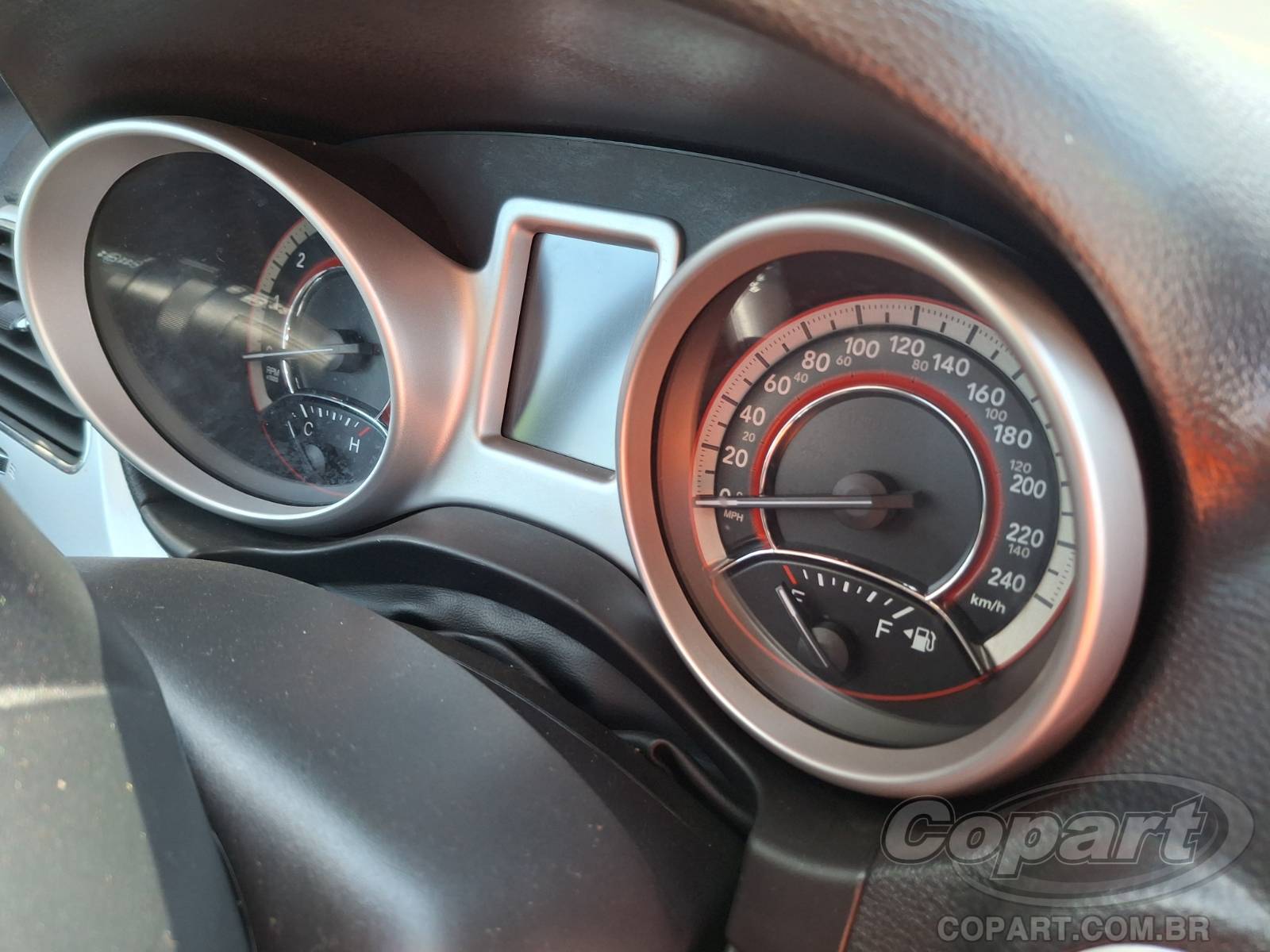 Foto 8 de 12: 2014 DODGE JOURNEY