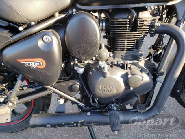 2025 ROYAL ENFIELD CLASSIC 