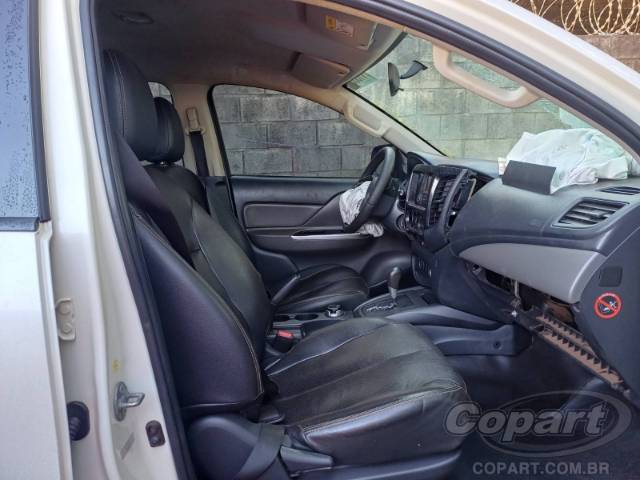 2022 MITSUBISHI L200 TRITON 