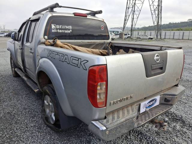 2011 NISSAN FRONTIER CD 