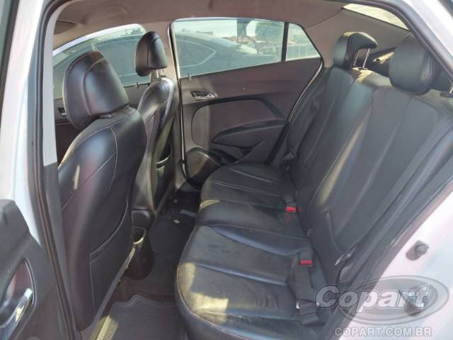 2015 HYUNDAI HB20S 