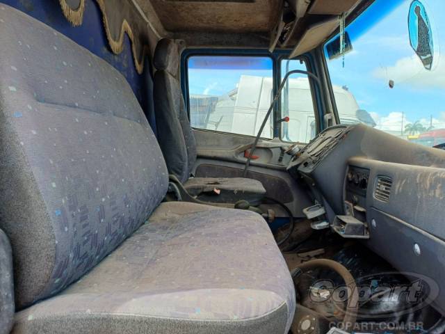 2009 MERCEDES BENZ L-1620 