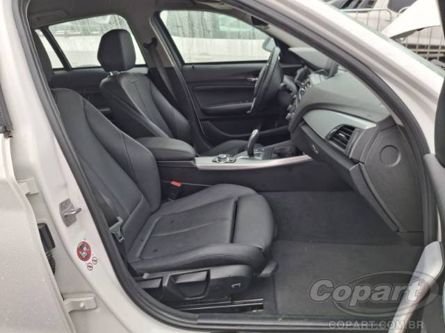 2016 BMW SERIE 1 