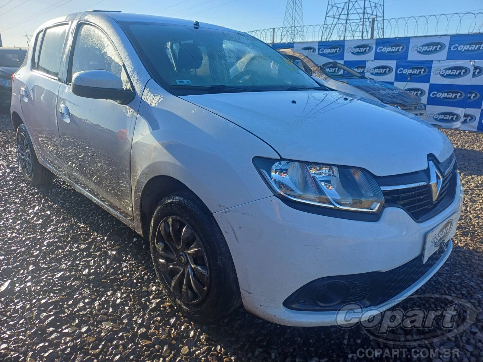 Veículo Renault Sandero RENAULT SANDERO Expression 1.0 16V Hi-Power 2014 2015 em leilão