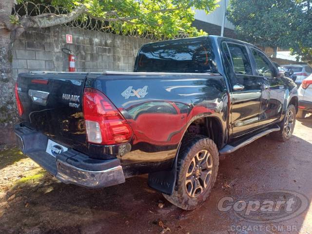 2021 TOYOTA HILUX CD 