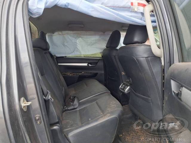 2022 TOYOTA HILUX CD 