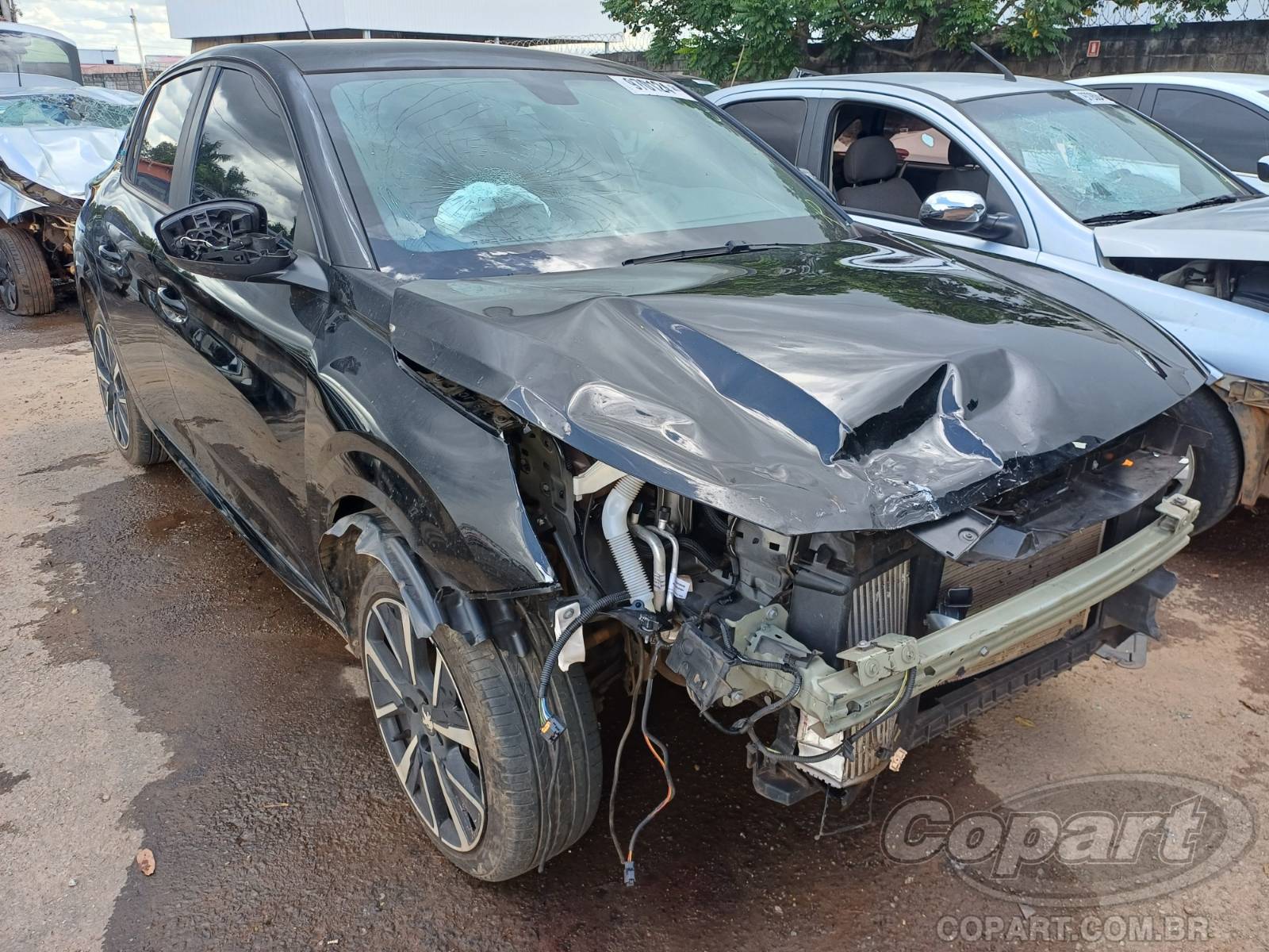 Peugeot 208 Style T200 1.0 12V GSE Turbo 2024 Médio Dano Frontal
