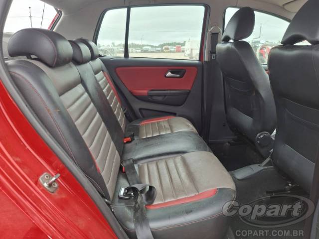 2016 VOLKSWAGEN FOX 