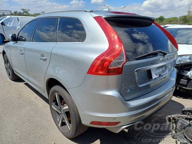 2016 VOLVO XC60 