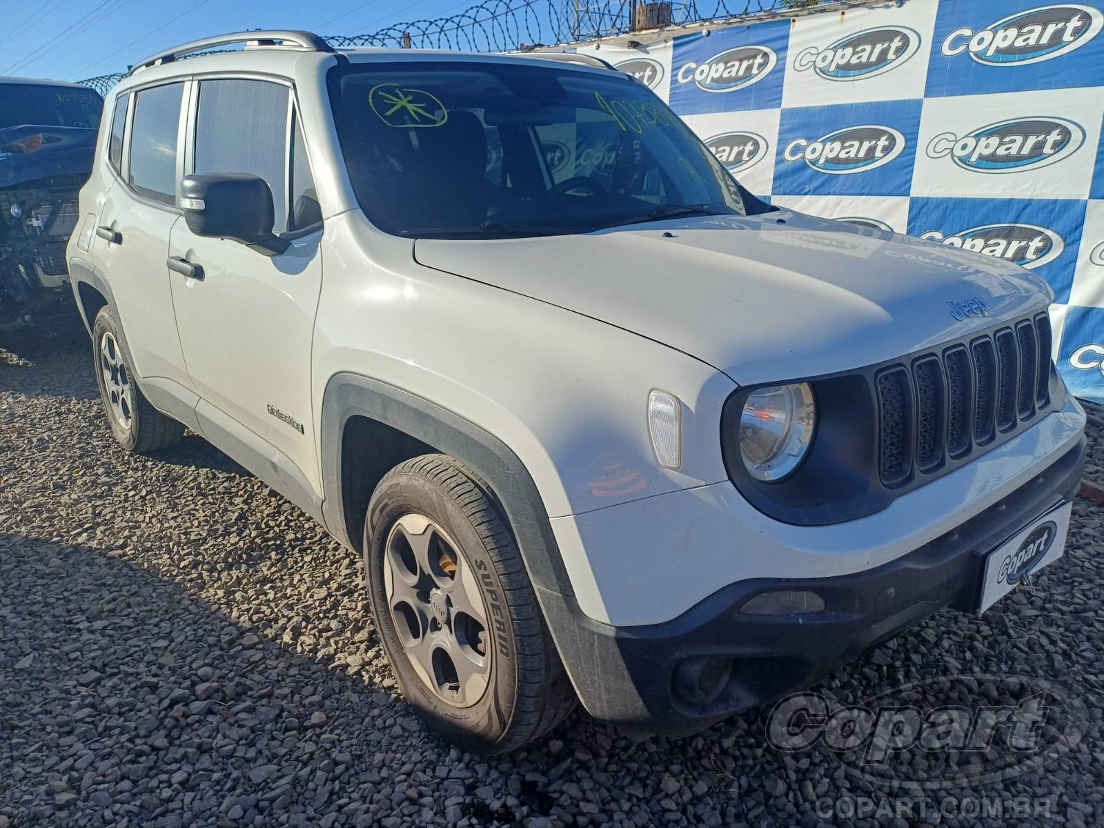 Veículo Fiat Renegade JEEP Renegade 1.8 16V 2021 em leilão