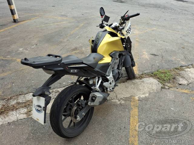 2024 HONDA CB 300F 