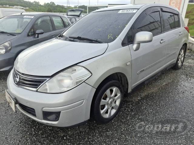 2011 NISSAN TIIDA 