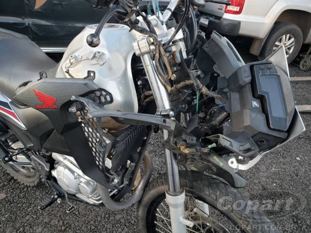 2021 HONDA XRE 300 