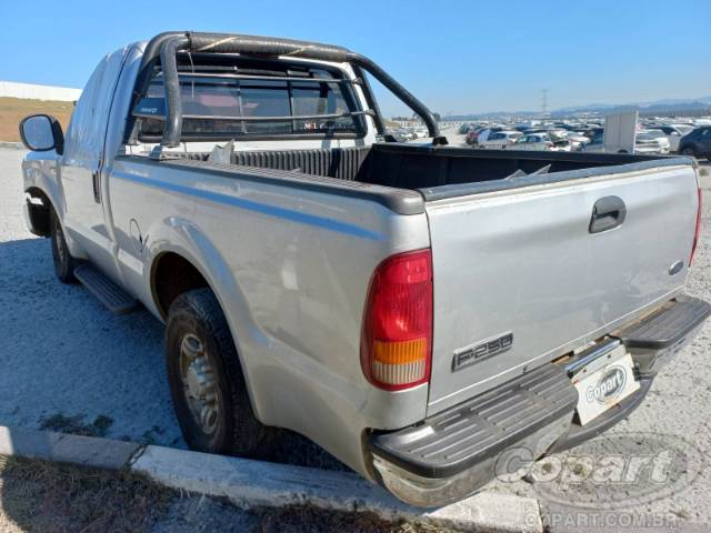 2009 FORD F-250 