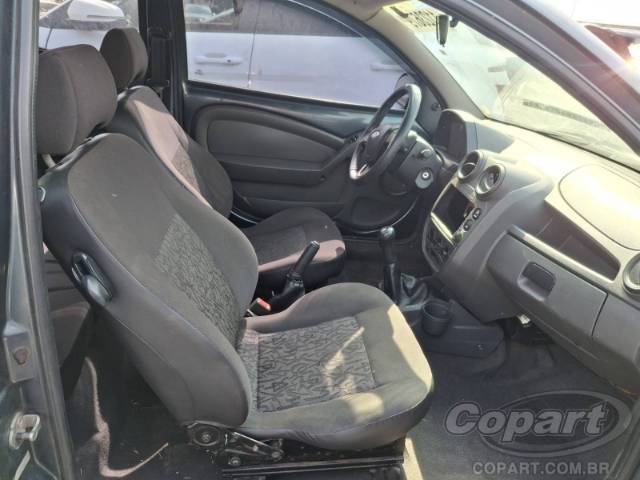 2011 FORD KA 
