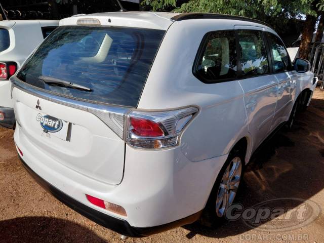 2015 MITSUBISHI OUTLANDER 