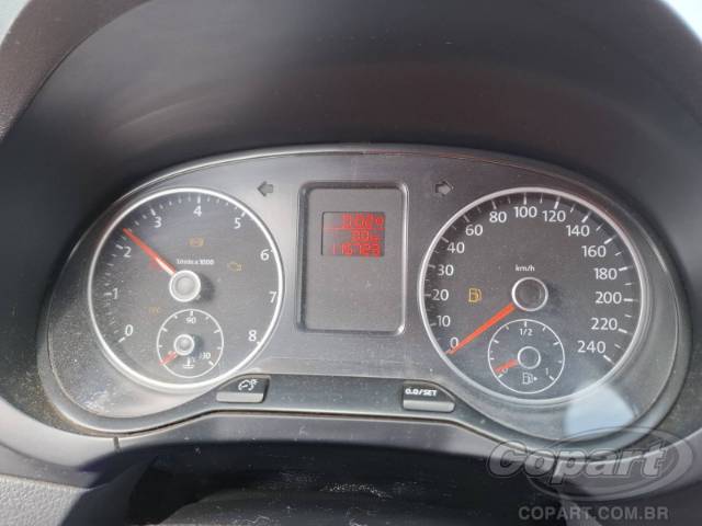 2012 VOLKSWAGEN FOX 