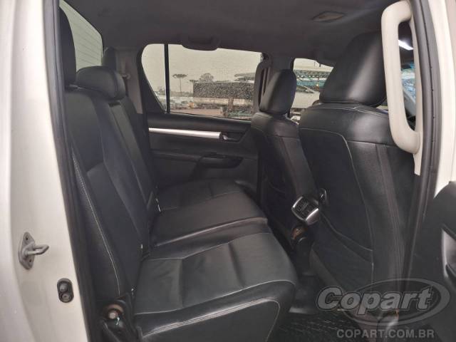 2019 TOYOTA HILUX CD 