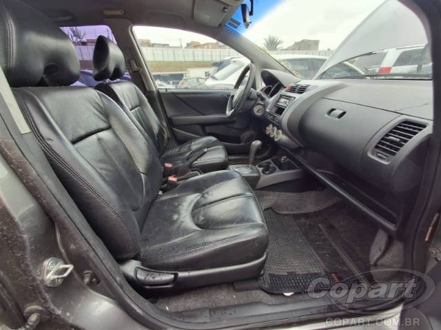 2005 HONDA FIT 
