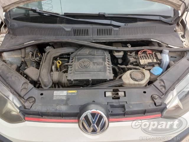 2018 VOLKSWAGEN UP 