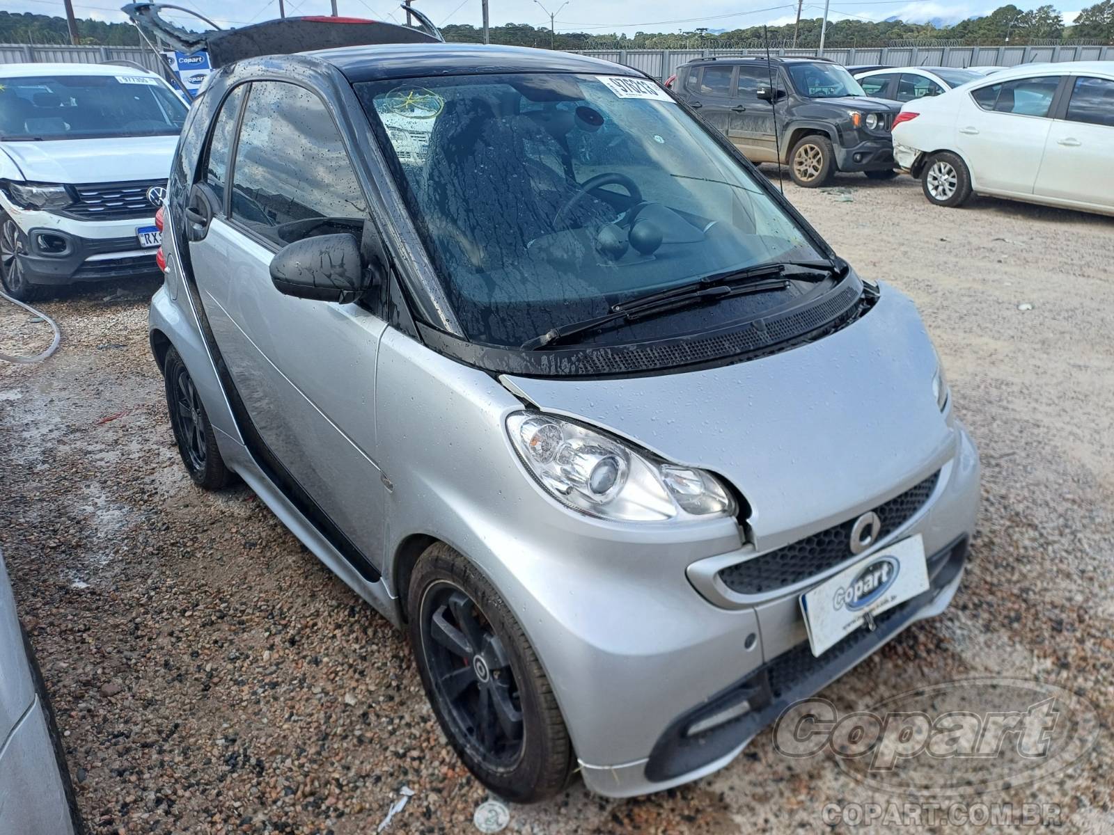 Veículo smart Fortwo Smart Fortwo Passion 1.0 12V Turbo 2015 Pequena Monta 2015 em leilão