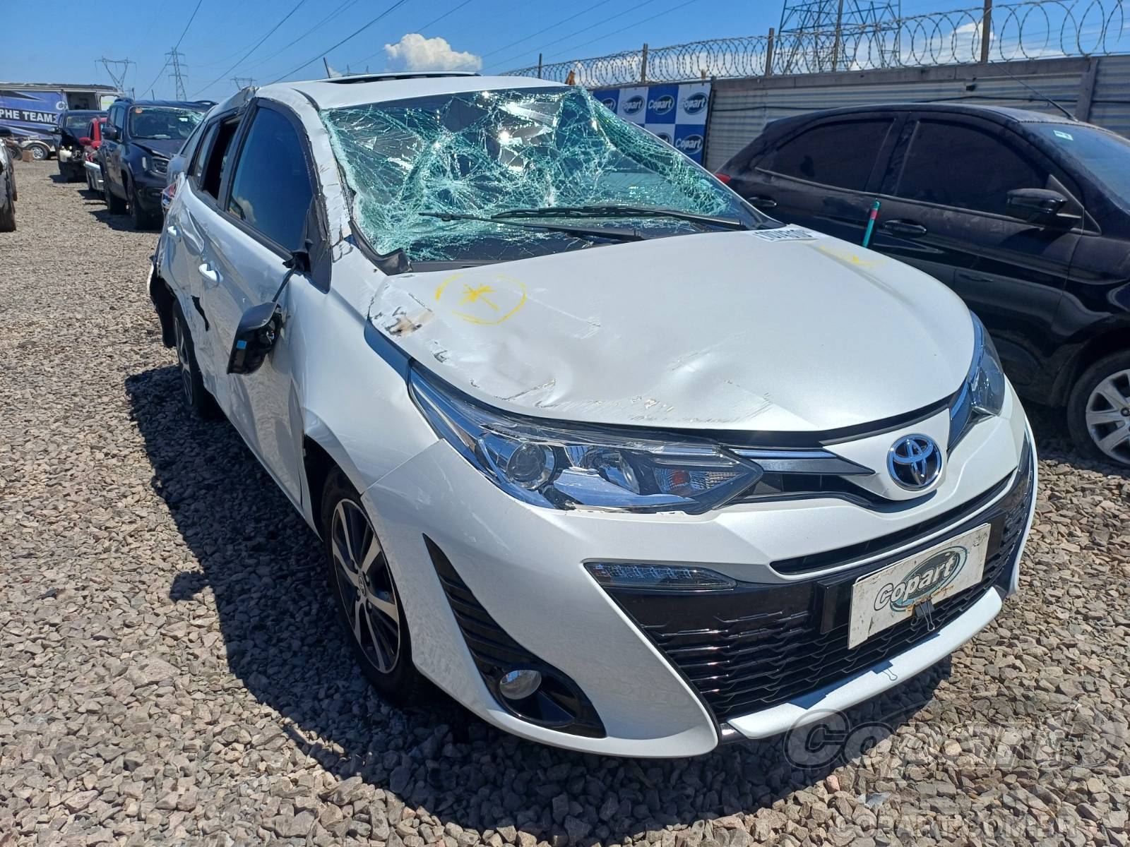 TOYOTA YARIS