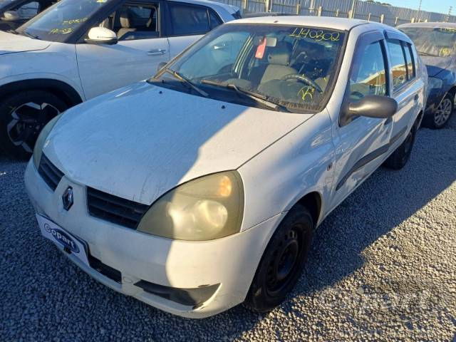 2006 RENAULT CLIO SEDAN 