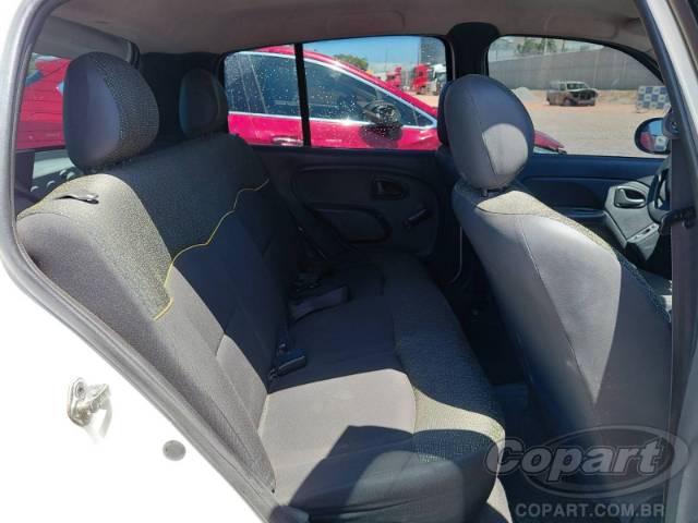 2014 RENAULT CLIO 