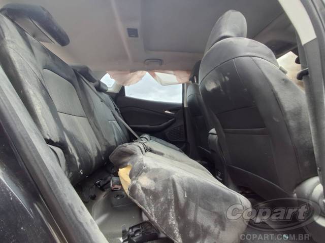 2025 CHEVROLET TRACKER 