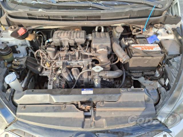 2015 HYUNDAI HB20 