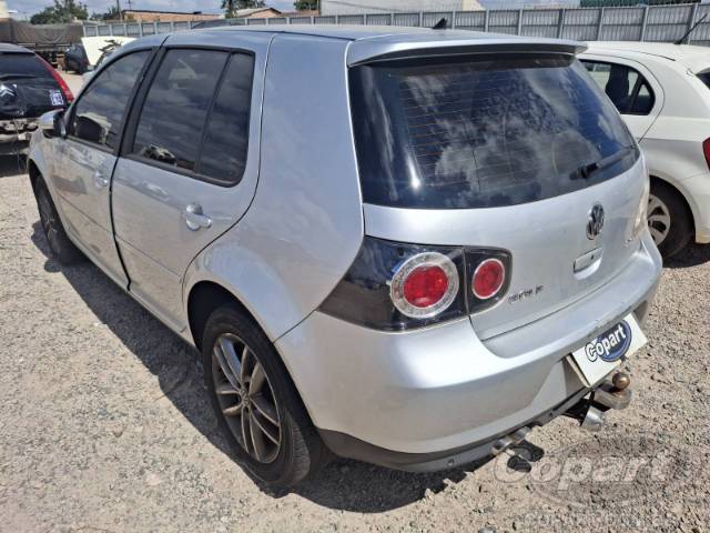 2013 VOLKSWAGEN GOLF 