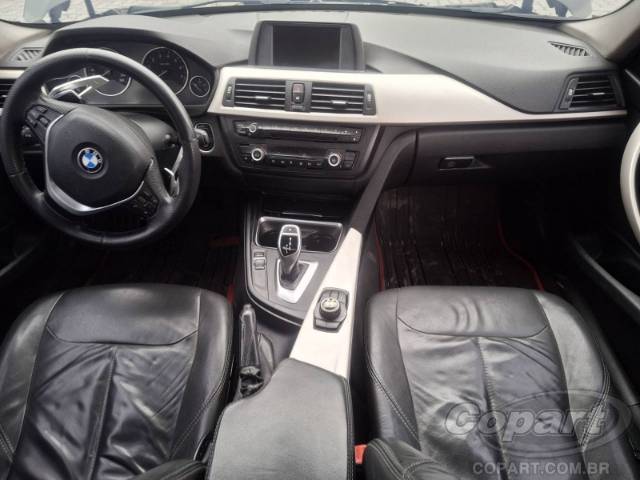 2015 BMW SERIE 3 