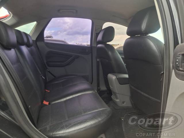 2010 FORD FOCUS 