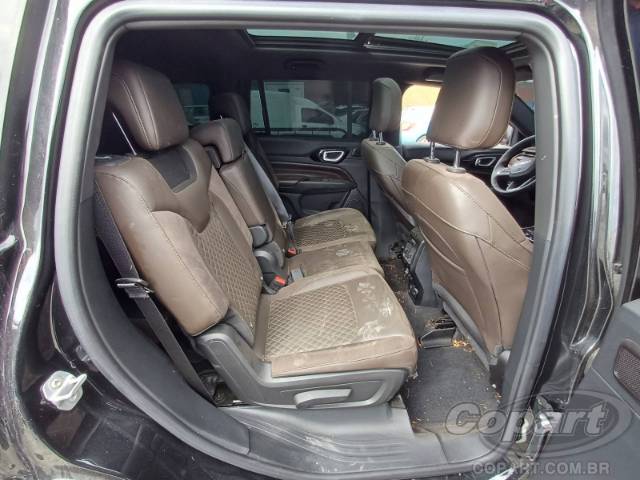 2023 JEEP COMMANDER 